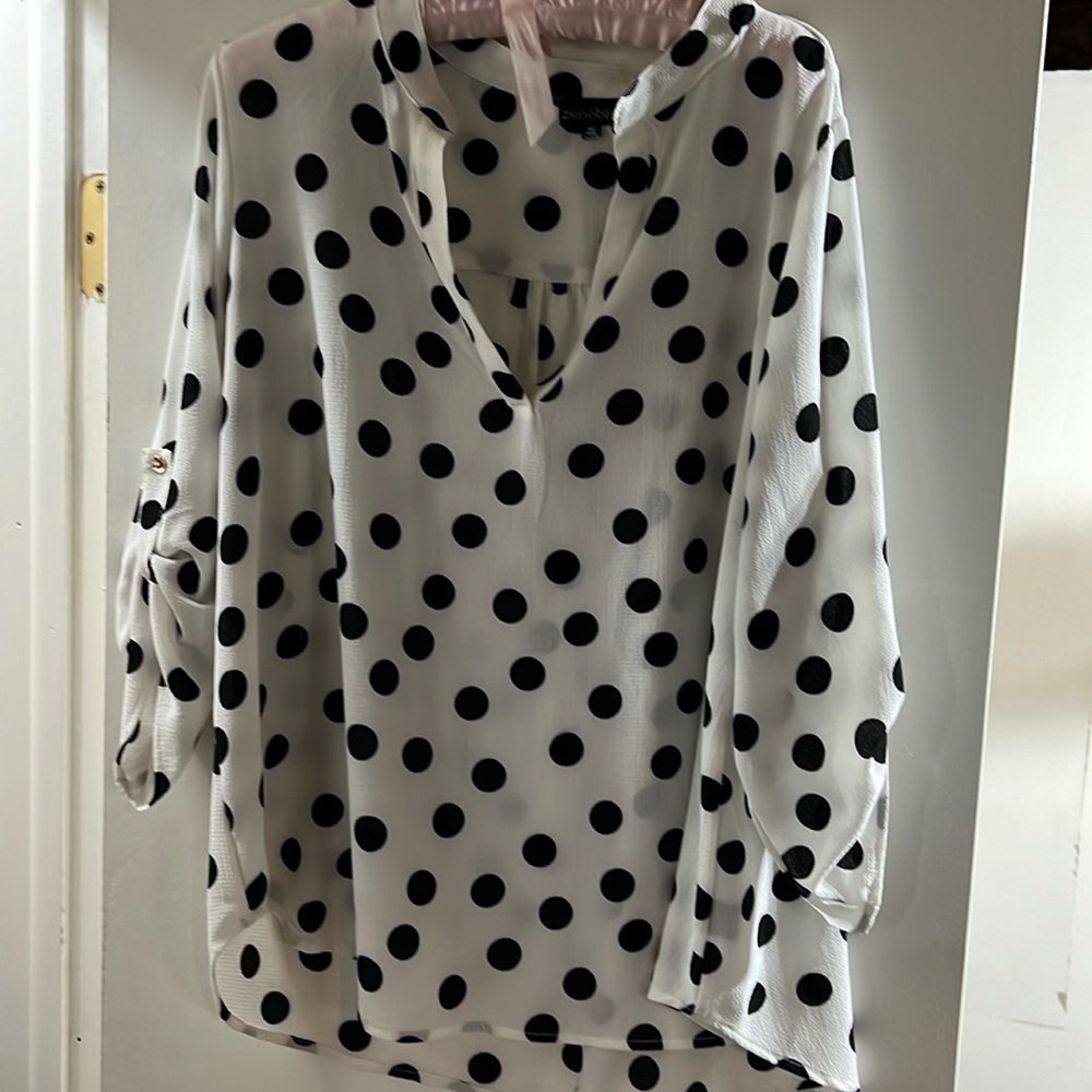 Polka dot top